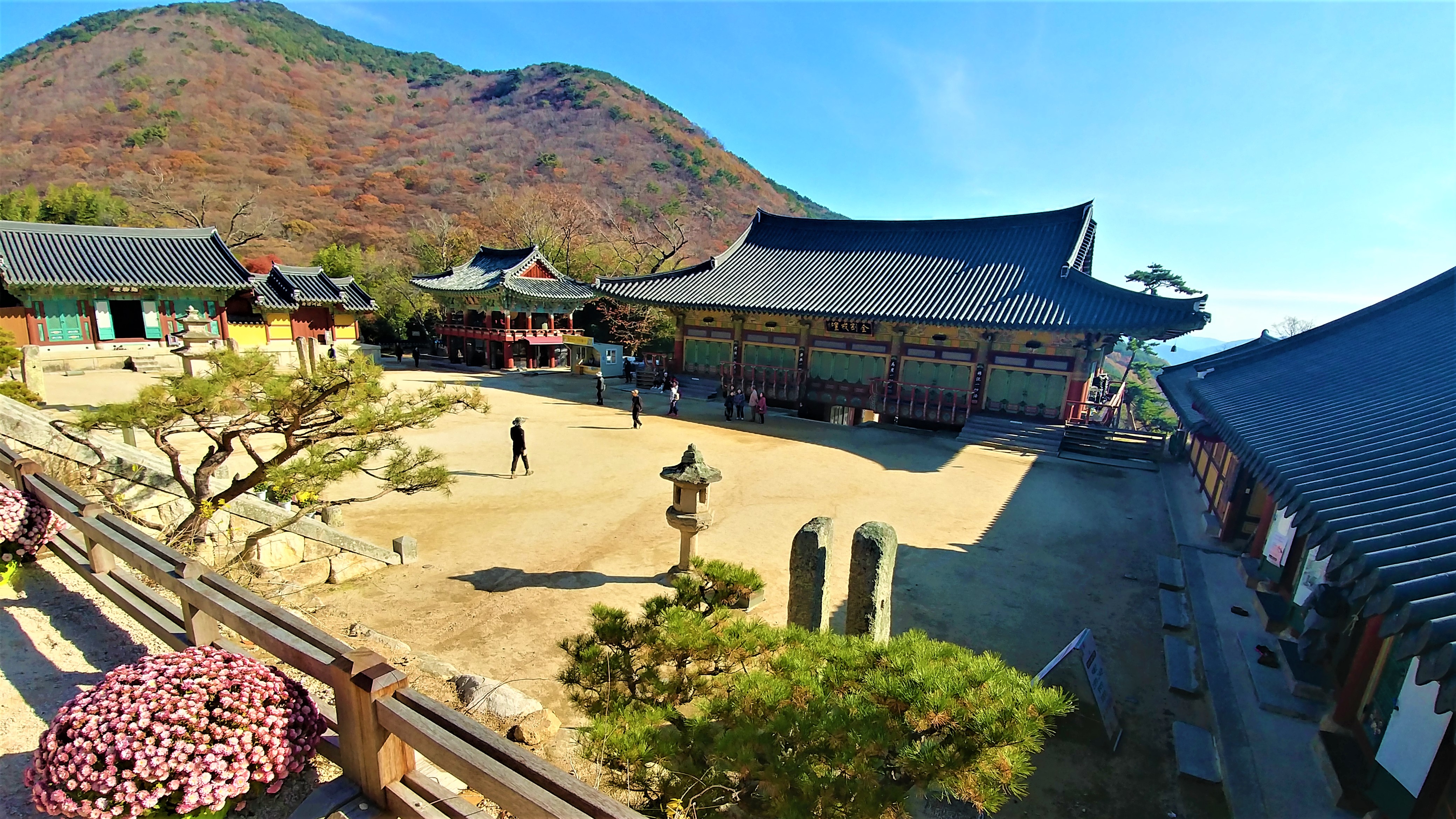 Busan temple beomeosa visite templestay que voir bouddhisme coree du sud blog voyage arpenter le chemin