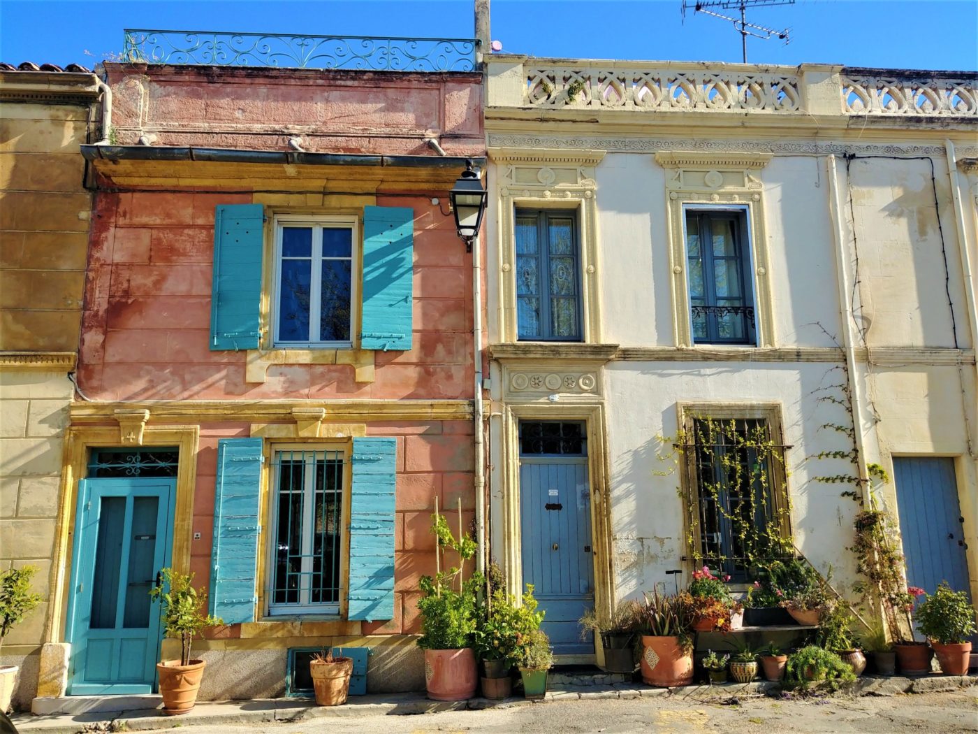 Arles Hauture visiter Provence blog voyge france arpenter le chemin