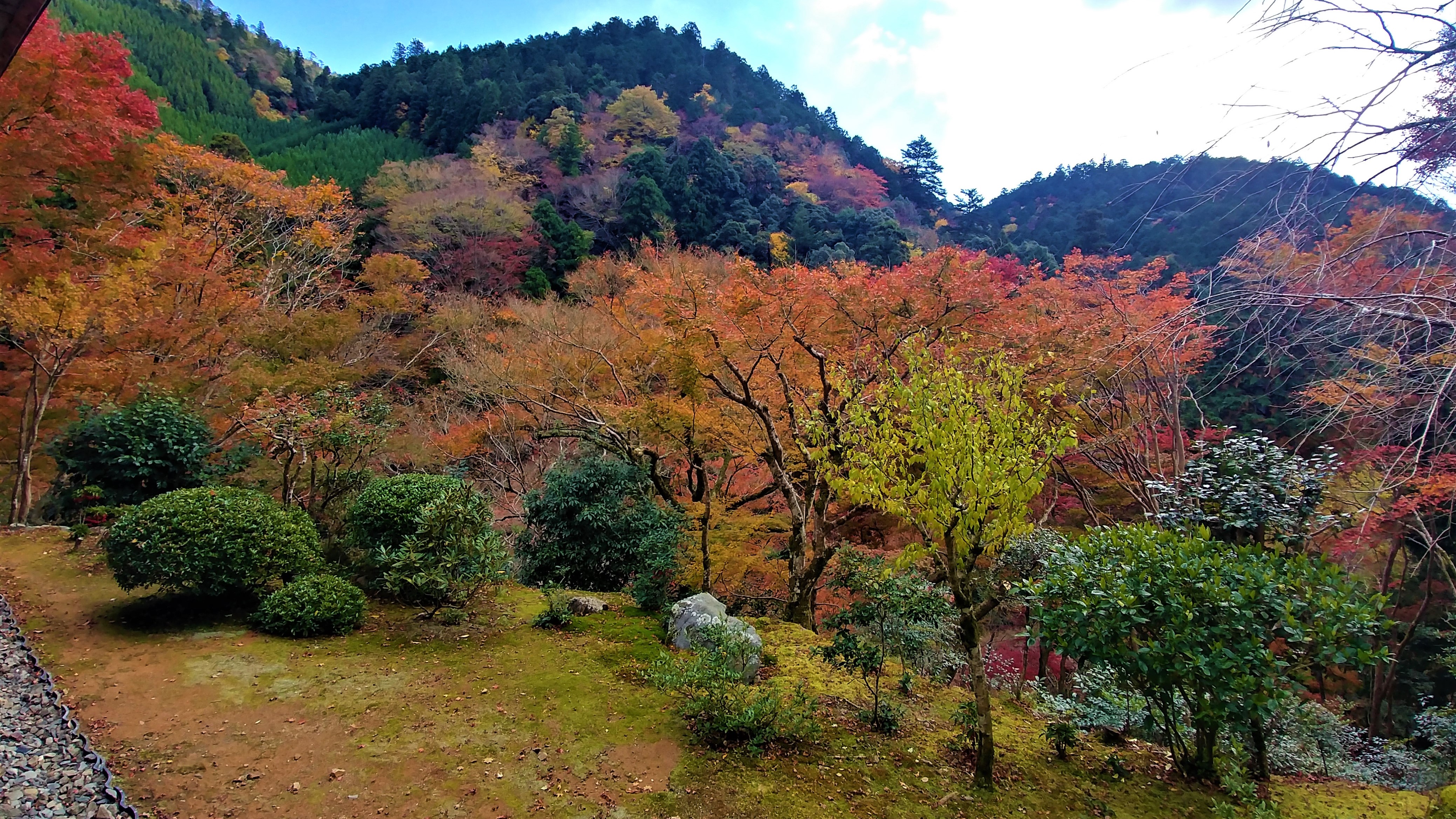 Kozan-ji temple unesco togano visiter kyoto arashiyama automne blog voyage japon arpenter le chemin