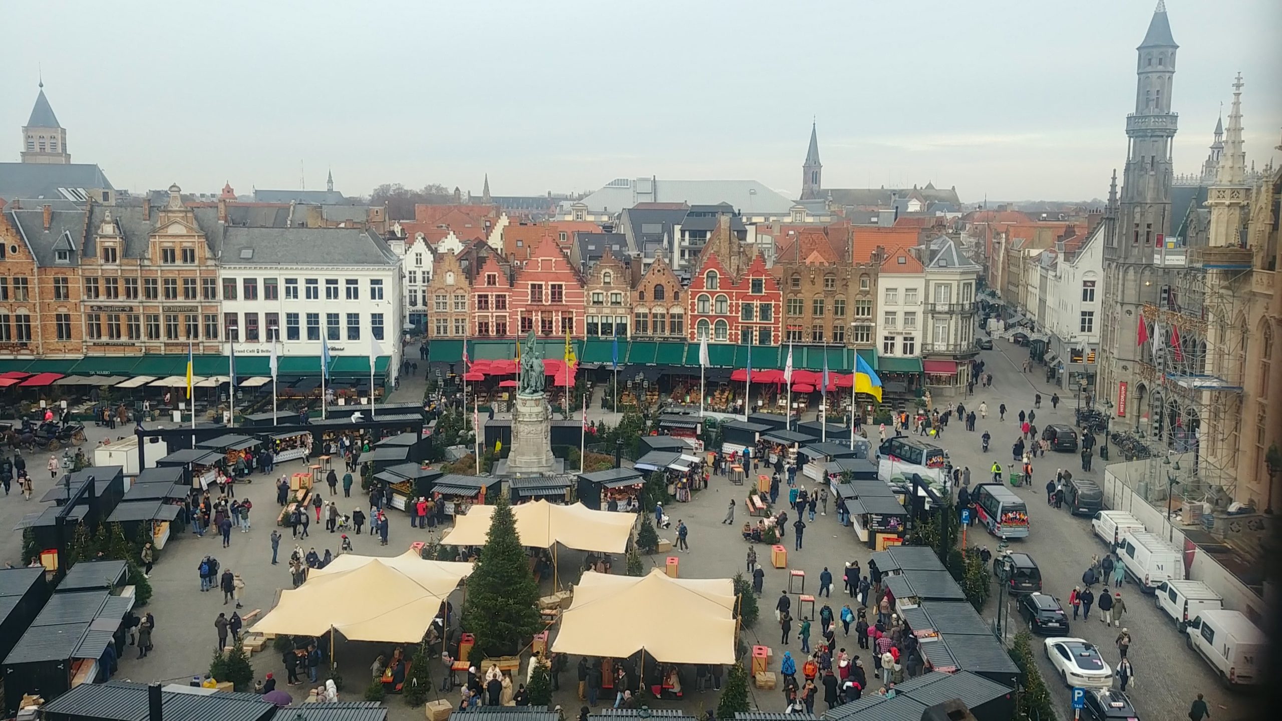Bruges que faire hiver beffroi blog voyage Belgique arpenter le chemin