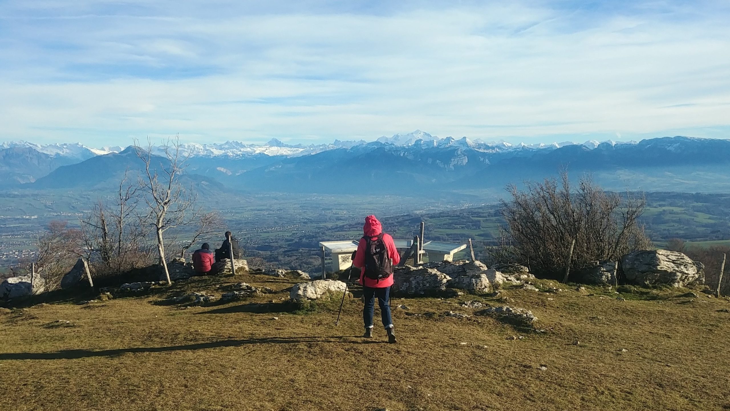 Randonnée facile au Salève vue sur le Mont-Blanc
